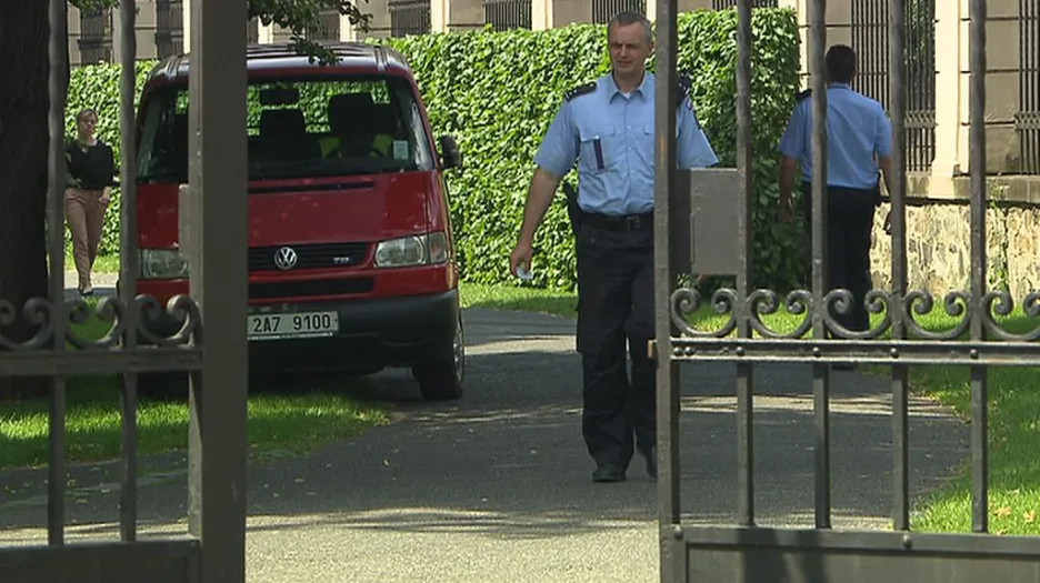 Policie v Úřadu vlády