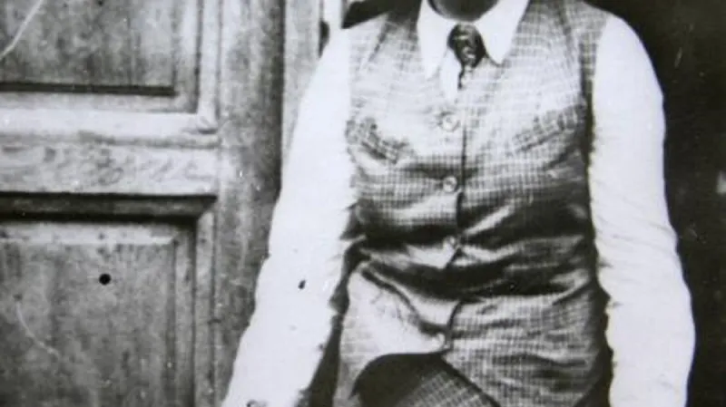 Sekretářka NSDAP Benešov Gisela Sochůrková