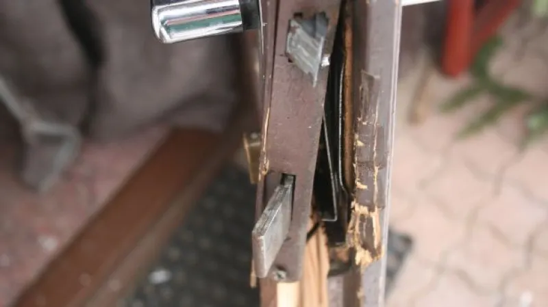 Téma vloupání v UvR