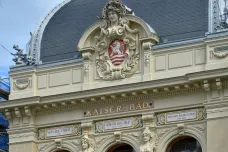 Karlovarské Císařské lázně by se mohly stát dalším festivalovým kinem. Kraj do nich zakoupí vybavení pro promítání