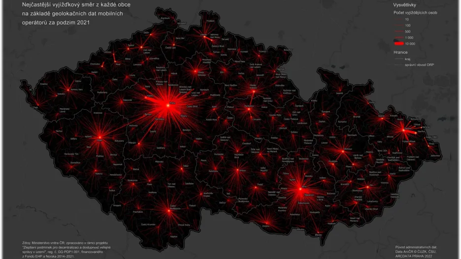 Nejčastější vyjížďkový směr z každé obce na základě geolokačních dat mobilních operátorů za podzim 2021