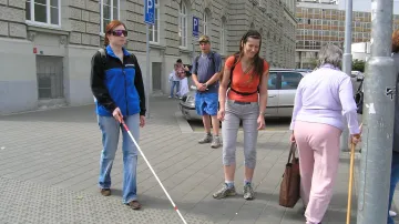 Účastníci kurzu pro průvodce nevidomých