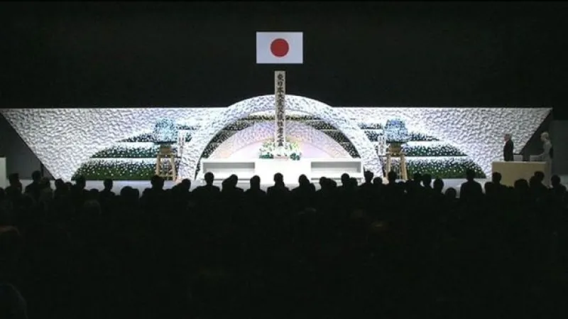 Fukušima si připomíná tragédii