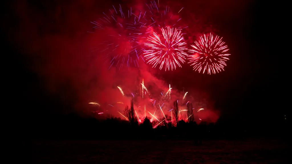 Novoroční ohňostroj v Praze