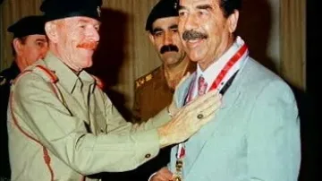 Saddám Husajn a Izzat Ibráhím Dúrí