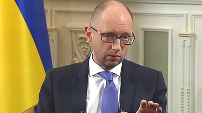 Arsenij Jaceňuk na tiskové konferenci