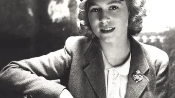 Královna Alžběta II., 1942. Bromografie, bílý karton