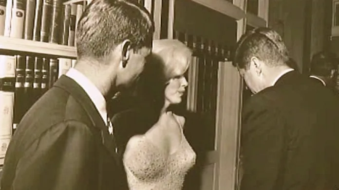 Bratři Kennedyové s Marilyn Monroe