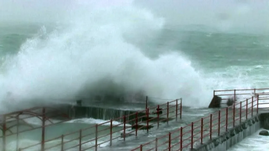 Japonsko zasáhl tajfun Talas