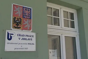 Nemůžete najít práci? Pomůže rekvalifikace nebo ESF projekt