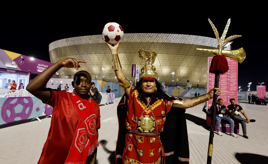 Fanoušci na letošním mistrovství světa ve fotbale v Kataru