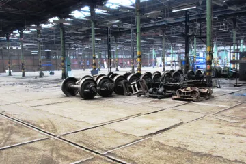 Jizva na tváři Holešovic mizí… a s ní obdivuhodná architektura