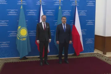 Ropa z Kazachstánu může posílit energetickou bezpečnost Česka, soudí Fiala