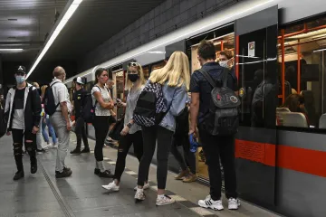 Metro B se prodlouží, soupravy s cestujícími dojedou až do Depa Zličín