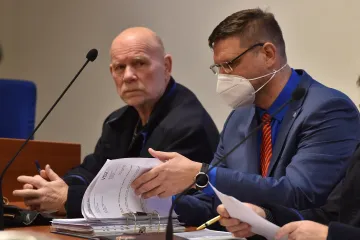 Soud potrestal bývalého policistu Machalu za vynášení informací pokutou sto tisíc korun