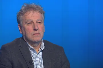 Asie může začít agresivně vykupovat energetické zdroje, míní Niedermayer