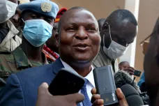 Touadéra obhájil post prezidenta Středoafrické republiky. Kvůli válce se však hlasovalo jen někde