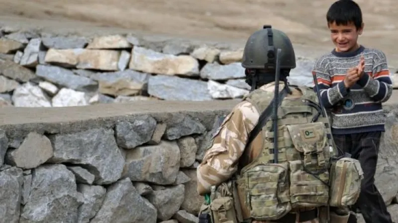 Reportáž: Česko uctí padlé vojáky