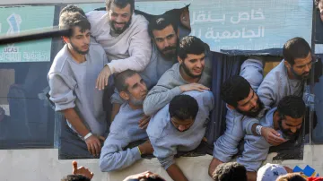 Věznění palestinci se vrací do Chán Júnisu