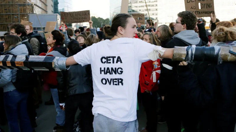 Demonstrace proti smlouvě CETA