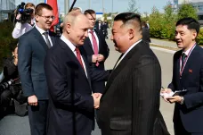 KLDR stojí za Putinem a jeho rozhodnutími, řekl Kim Čong-un na společné schůzce