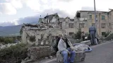 Zdevastované domy ve středoitalském Amatrice