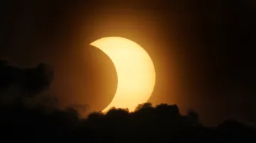 Zatmění Slunce zachycené fotografem Sethem Weningem v USA