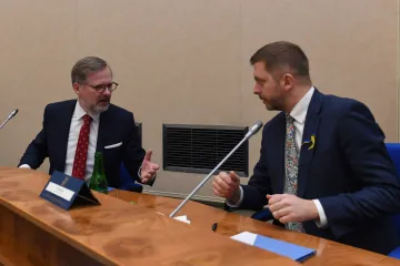 Česko je na hraně počtu uprchlíků, který je schopno absorbovat, řekl Fiala