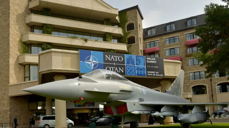 Summit NATO ve Walesu