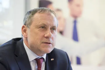 Kupce odvolali z čela Českých drah. Nesouhlasí a chce se bránit právní cestou