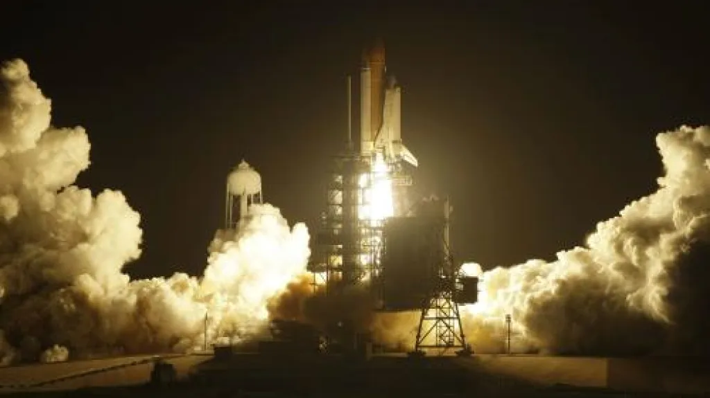 Start raketoplánu Discovery