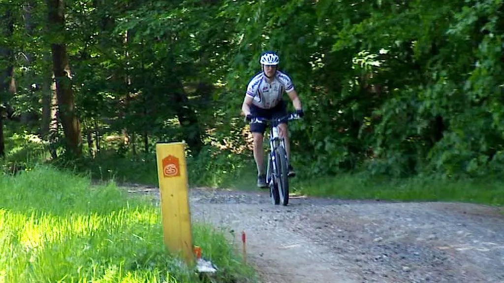 Cyklista v Jizerských horách