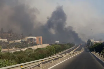 Chile spalují plameny. Mrtvých je přes devadesát, stovky lidí se pohřešují