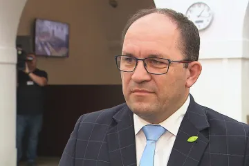 Ministři potvrdili zemědělcům přislíbené dvě miliardy navíc
