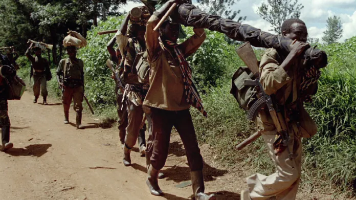 Vojáci Rwandské vlastenecké fronty (RPF)