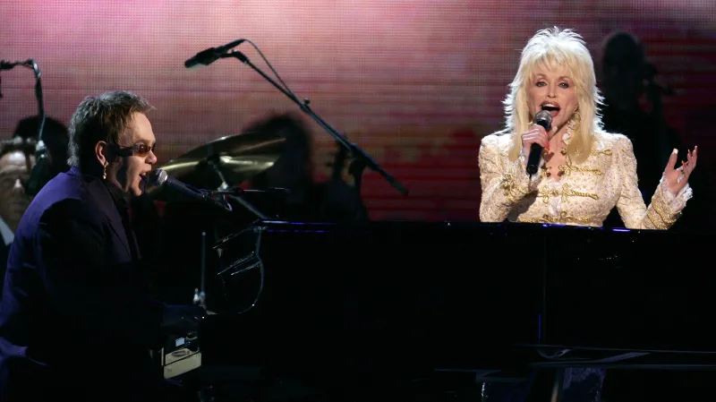 Dolly Partonová a Elton John (2005)