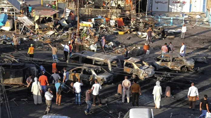Předměstí Bagdádu navíc dál decimují série bombových útoků