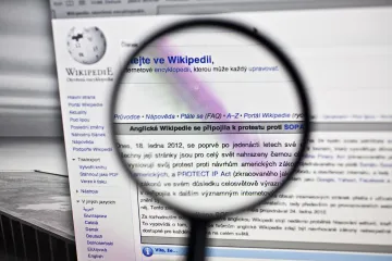 Wikipedie slaví čtvrt století, významně do ní přispívají také Češi