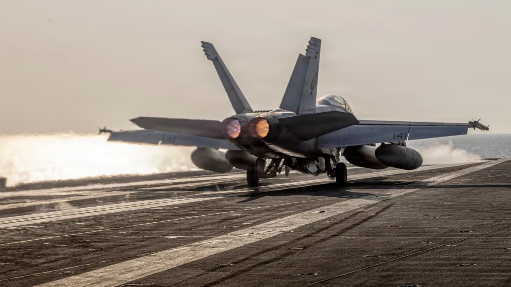 Letoun F/A-18F Super Hornet, ilustrační foto