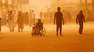 Iráckou metropoli Bagdád sužují písečné bouře