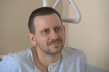 Předávali si mě jako ošatku, popsal muž záchranu z jeskyně