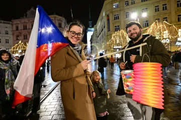 SOUHRN: Zásadní události pondělí 17. listopadu