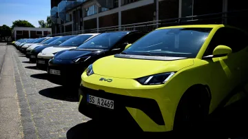 Elektromobily čínského výrobce BYD na snímku z května 2025