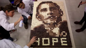 Izraelští studenti vyrobili portrét Baracka Obamy z čokolády
