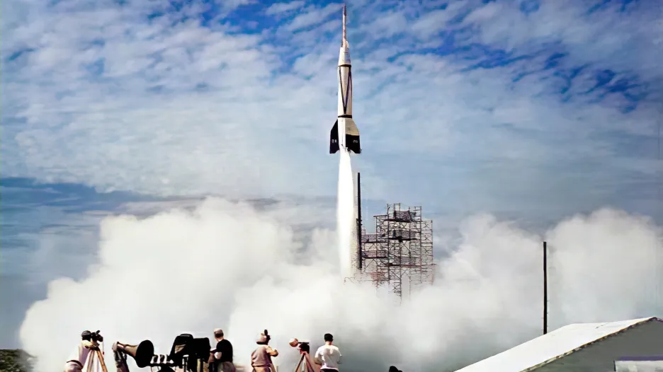 Start rakety V-2 s označením Bumper 8 z Mysu Canaveral