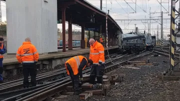 Vykolejení vlaku v Kolíně