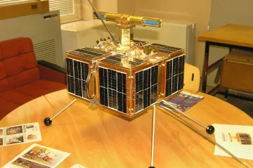 Pozlacená krabice od bot na oběžné dráze. Před 40 lety se do vesmíru dostala první československá družice Magion 1