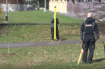 Kvůli poddolovanému území praskají v Chomutově domy