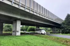 Tři mosty nad D1 projdou opravou. Práce na Novojičínsku už omezují provoz