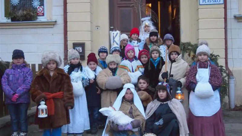 Zvonkový průvod v Plavsku